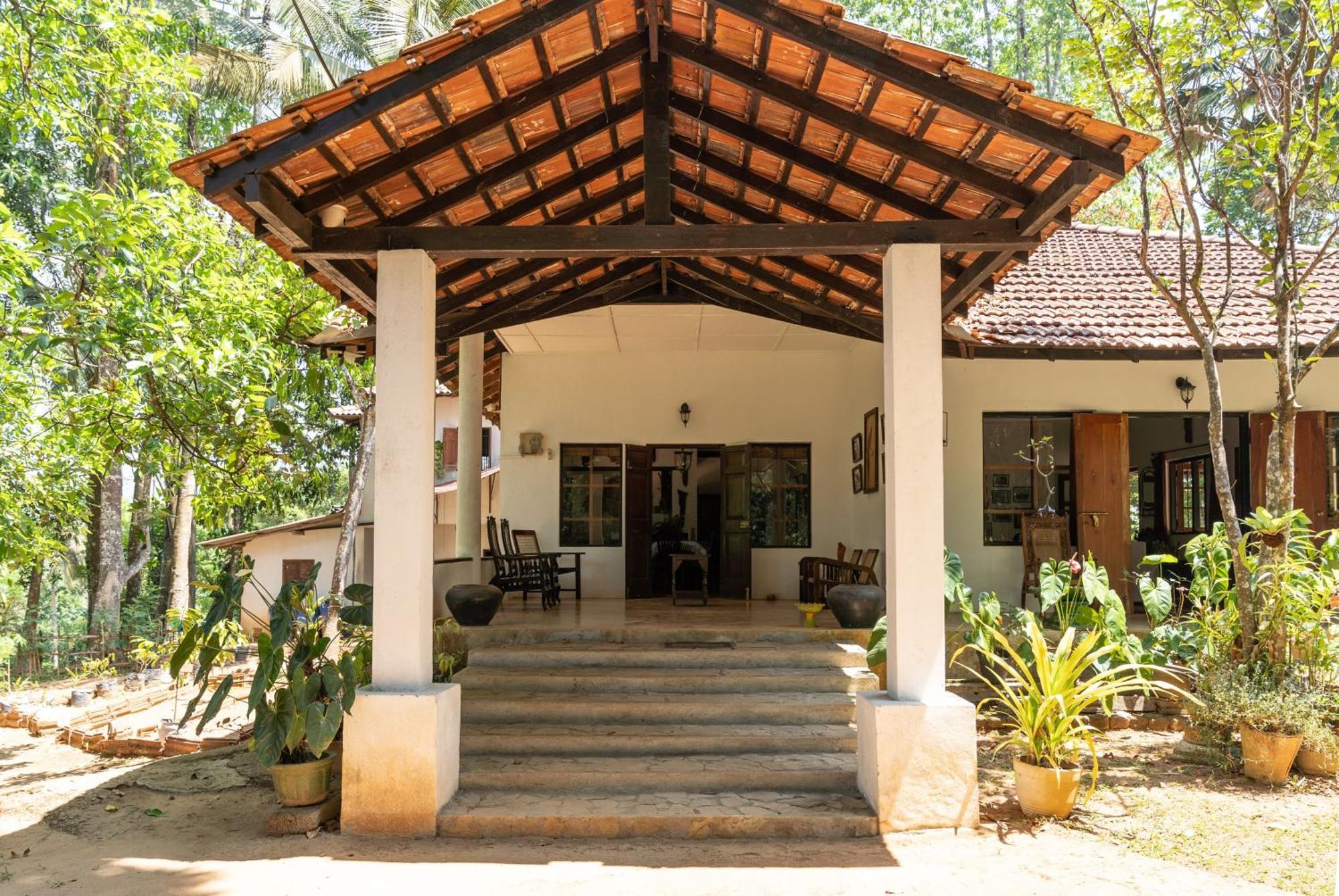 Captain'S Bungalow, Kandy Arawwawala Exterior foto